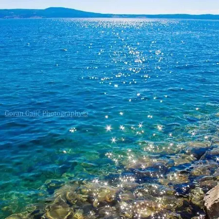 K&m * Novi Vinodolski