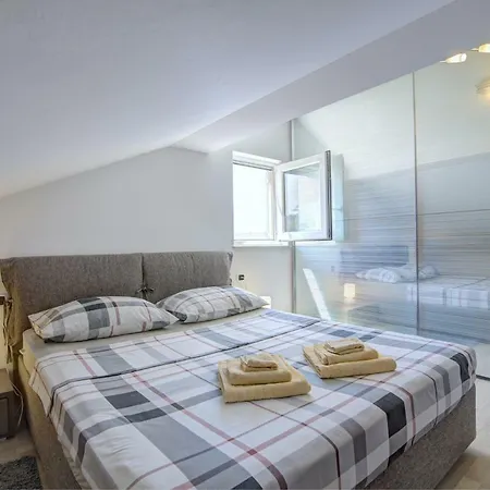 K&m Apartment *